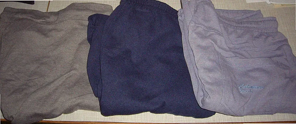 3 Herren tw. Sweat Jogginghosen Catamaran u. Identic Gr. 48 / 50 Janina Gr. 48