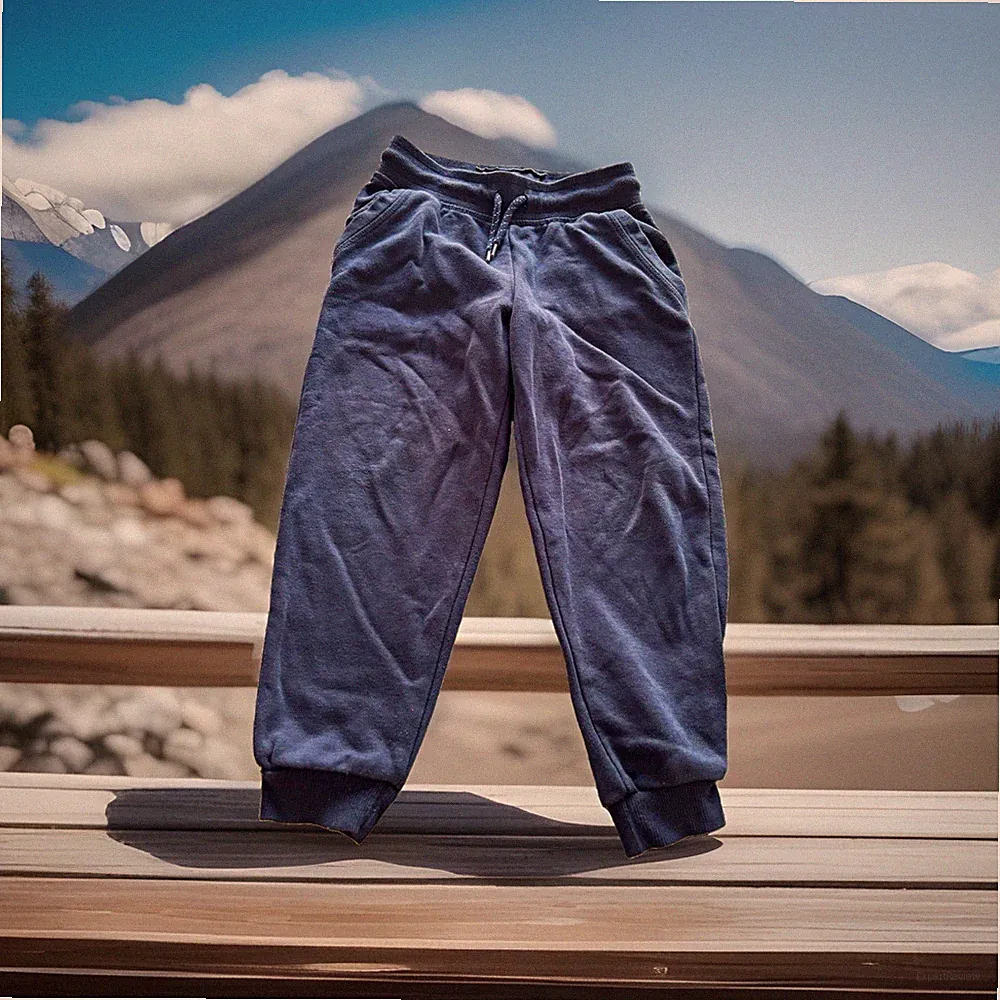 37 Jogginghose