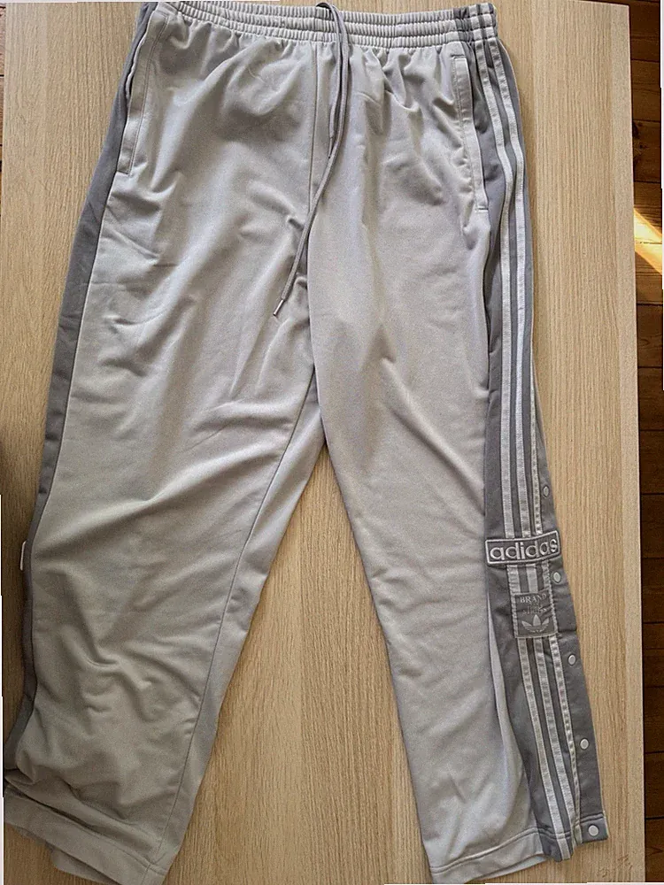 adidas Adibreak Hose, Größe L Grau