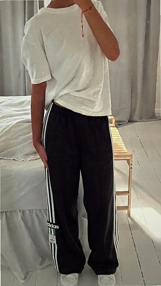adidas Adibreak Jogginghose Trainingshose schwarz/weiß 3-Streifen Druckknöpfe S