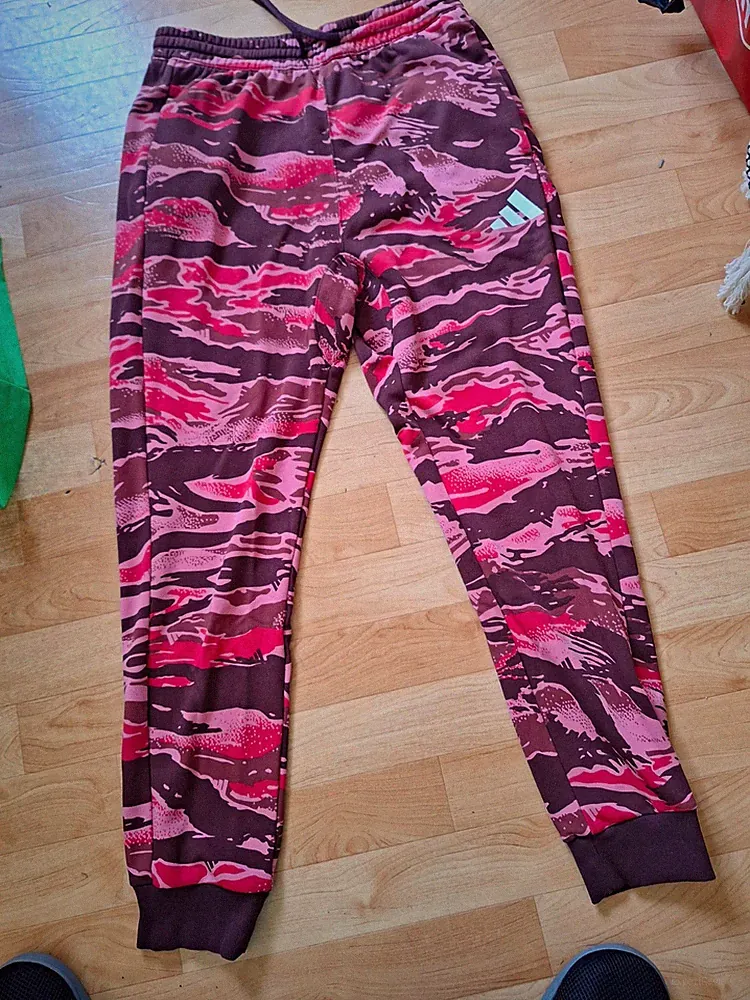 adidas Damen Jogginghose Camouflage Rosa/Braun Gr. M elastischer Bund Zugband