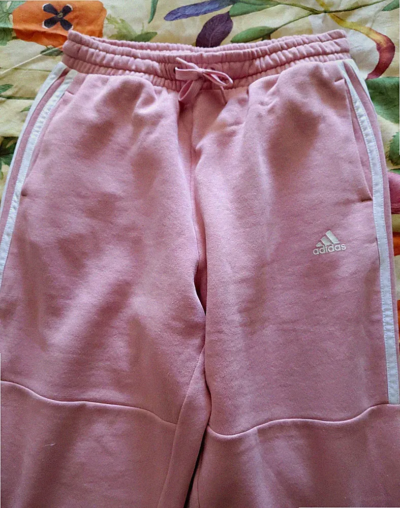 Adidas Damen Jogginghose Gr. M rosa/weiß, Seitenstreifen, Kordelzug, Taschen