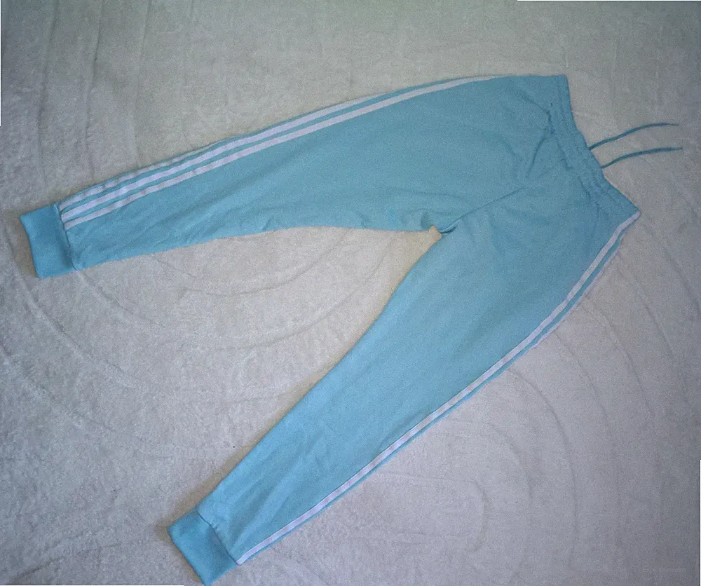 Adidas Damen Jogginghose Gr. S blau/weiß Seitenstreifen elastisch Zugband