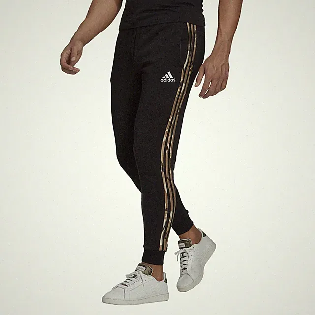 ADIDAS Essentials 3 Streifen Camo Fleece Track Pants Schwarz (Schlank) Kordelzug