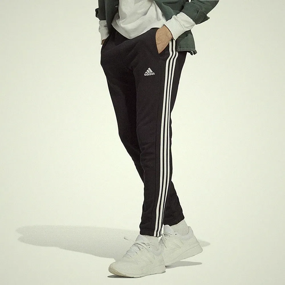 adidas Essentials French Terry Tapered Cuff 3-Streifen Herren Hose Jogginghose