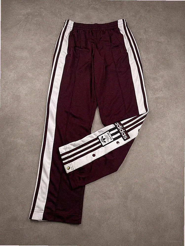 Adidas Firebird Knopfhose Burgunderrot/Weiß Gr. XS | Pashanim Style | Y2K Style