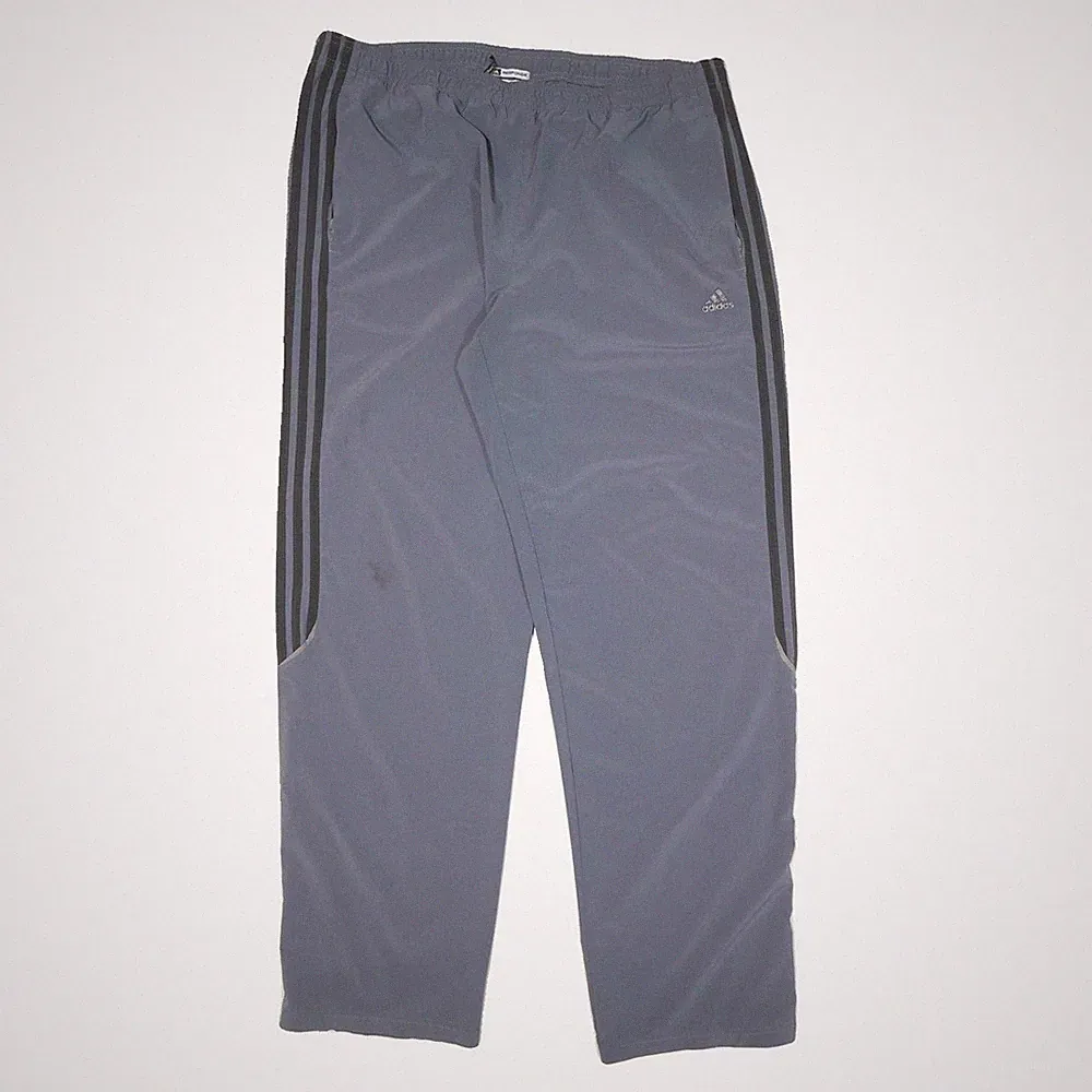 ADIDAS Herren Jogger Grau/Schwarz Polyester Blend Regular-Fit Tapered L W38 L33