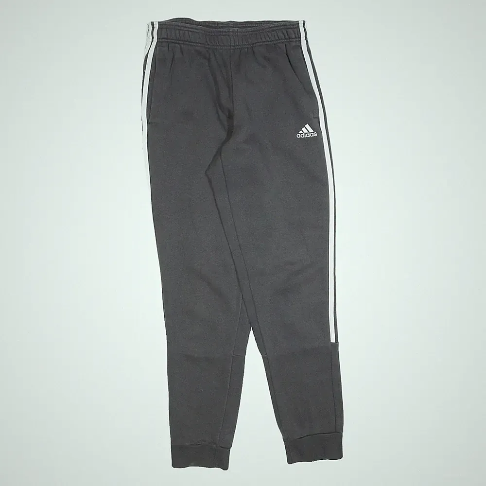ADIDAS Herren Jogginghose Schwarz & Weiß Slim Konisch S W26 L30 Drei Stripe Logo