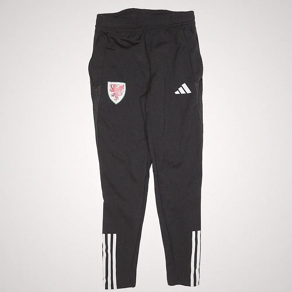 ADIDAS Herren Jogginghosen Schwarz S W26 L26 Regular Fit Tapered Leg