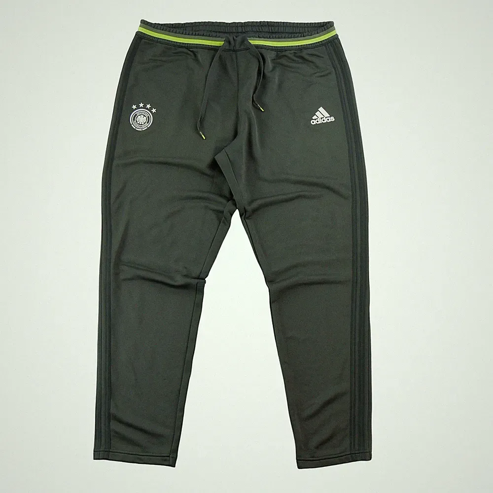 Adidas Herren Joggings DFB 4 Sterne Größe XL #QWE0266