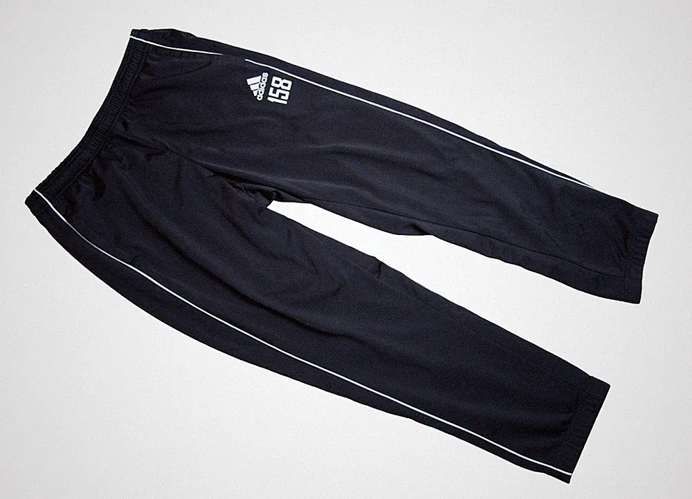 Adidas Herren Trainingshose Gr. L Sport Hose Jogging Sporthose Schwarz lang