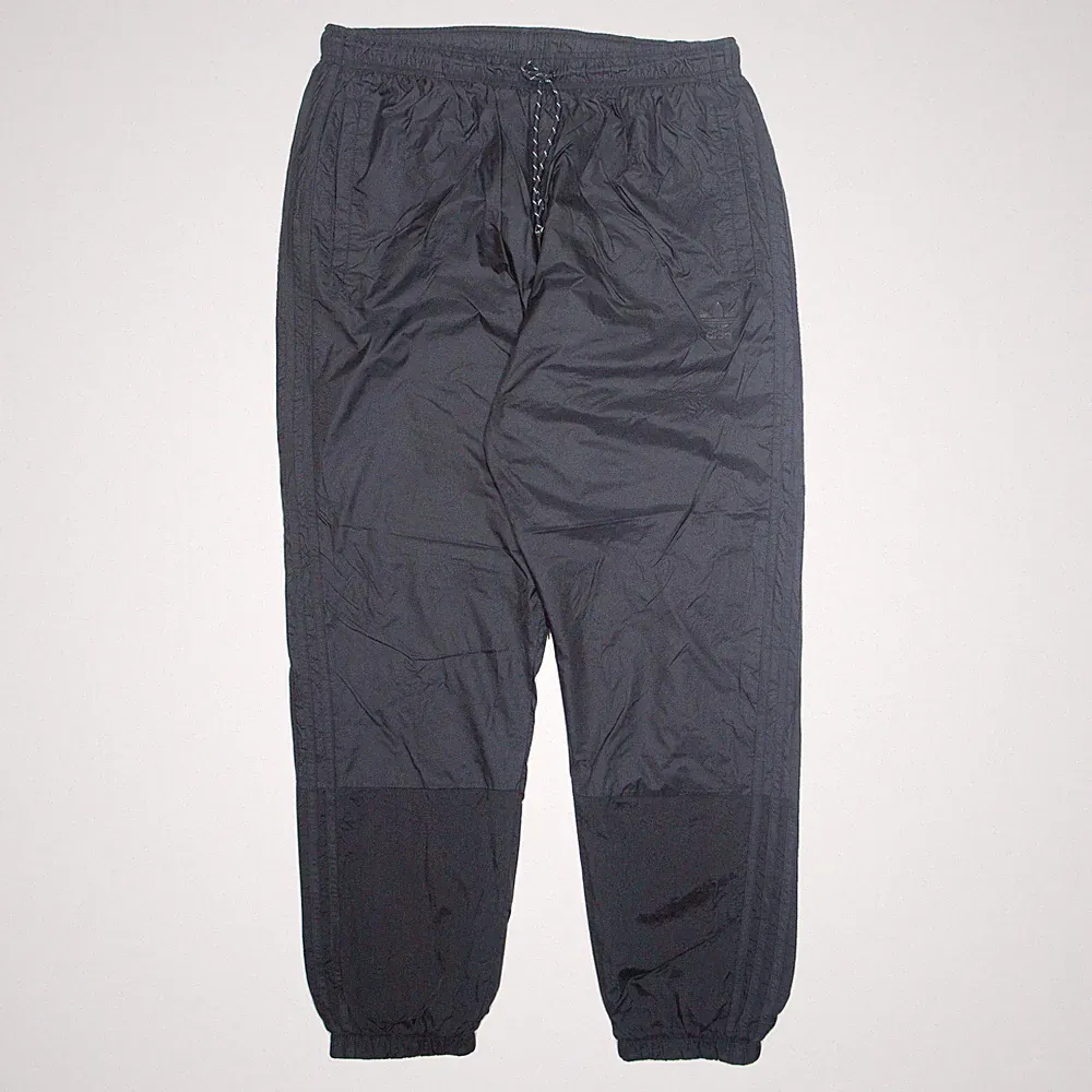 ADIDAS Herren Trainingshose Schwarz Verjüngt XL W34 L29