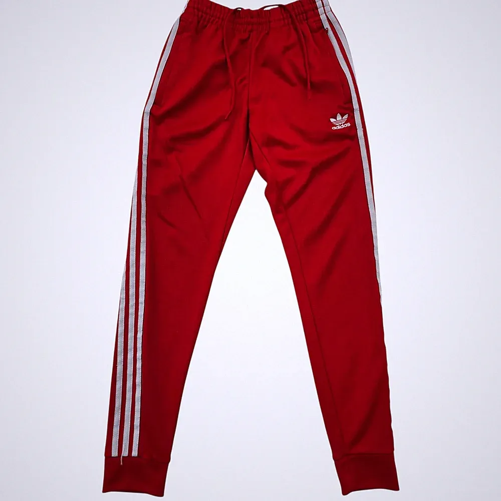Rot Slim Fit