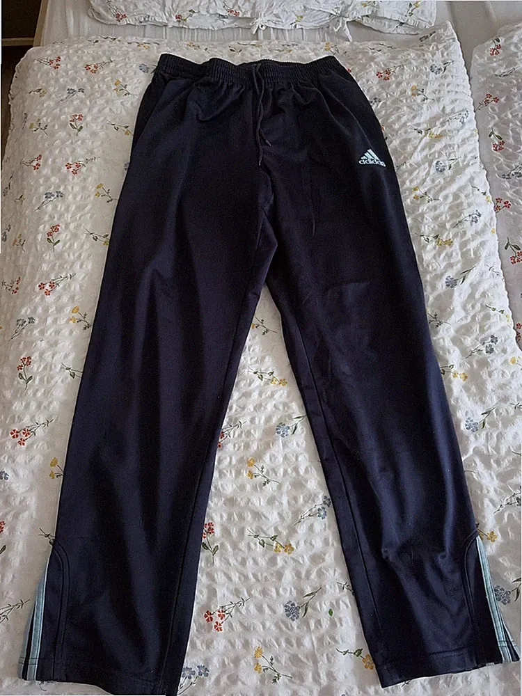Adidas Jogginghose 42/44 Klassische