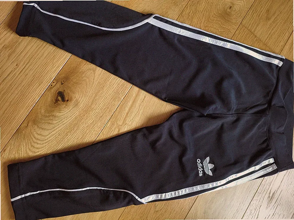 adidas Jogginghose gestreift Schwarz/Silber Gr. S elastischer Bund
