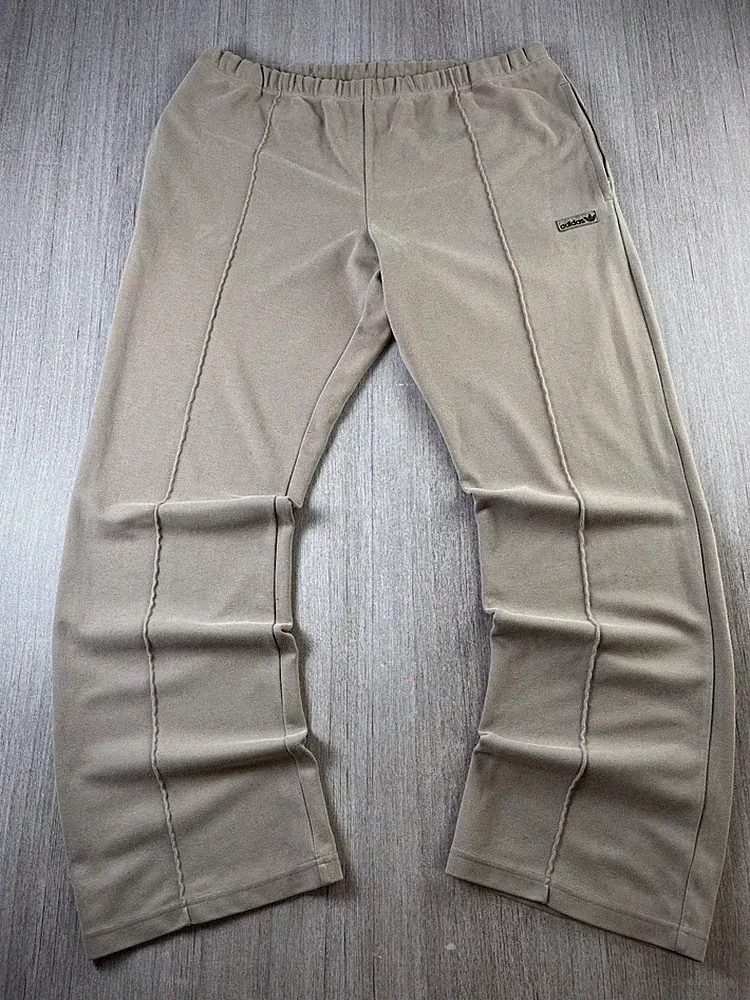Adidas Jogginghose Herren L Beige Raw Hem Straight Leg Trainingshose Vintage Sportswear
