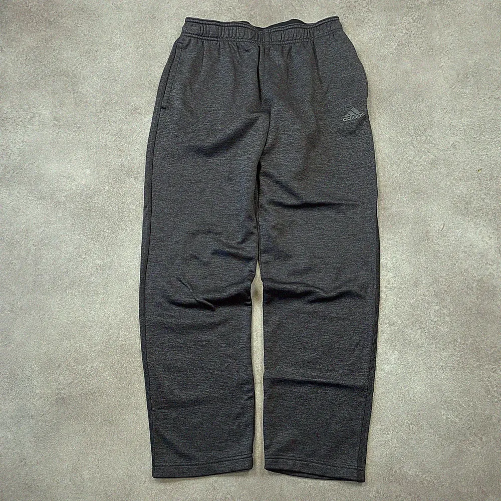 Adidas Jogginghose Herren Medium ClimaWarm Fleece Trainingshose, Grau