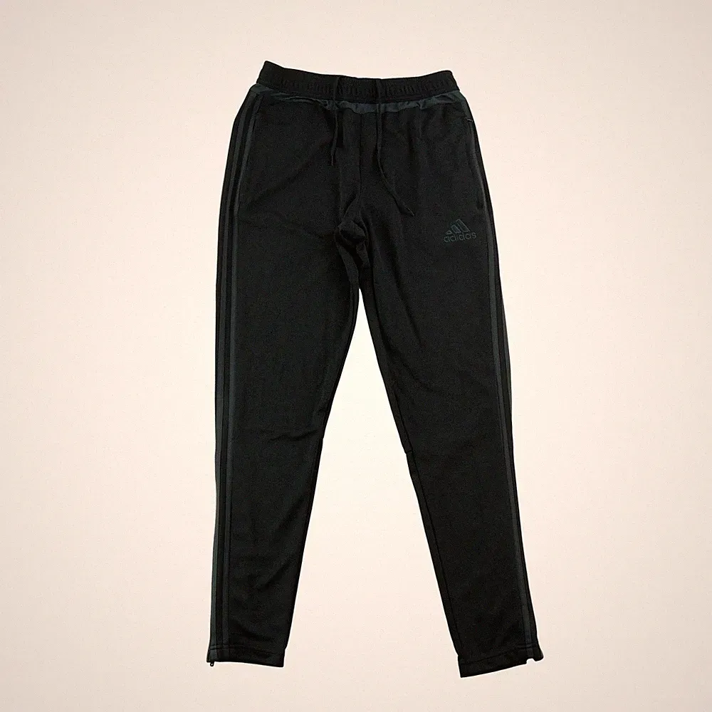 Adidas Jogginghose Herren Slim Fit Größe M #QWE4060