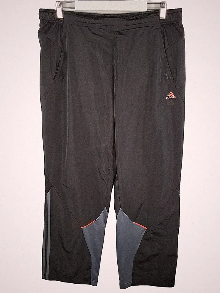adidas Jogginghose Herren Trainingshose Sport Hose Schwarz Gr. 52, XL