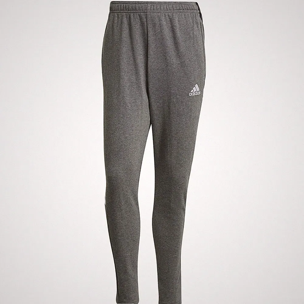 adidas Jogginghose Sweatpant Trainingshose Herren mit 3 Streifen RV Taschen grau