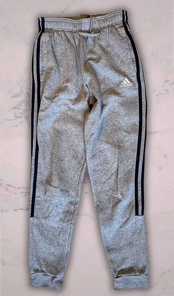Adidas Jogginghose Trainingshose Sporthose Gr. XS Grau Zustand Gut