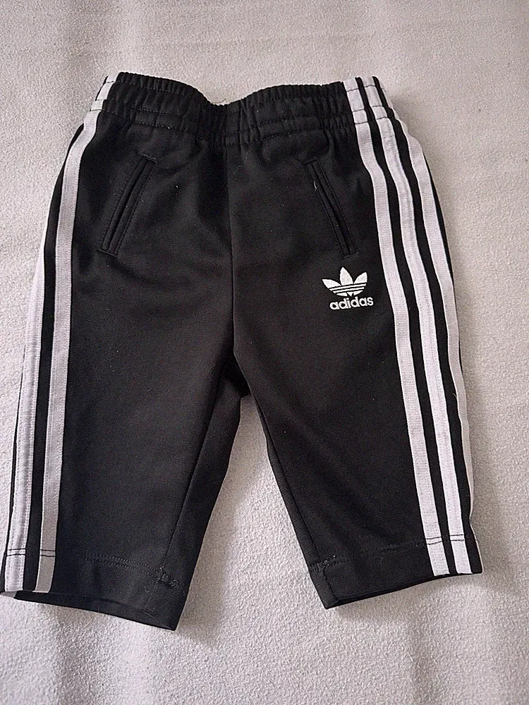 Adidas Originals Baby Jogginghose | Gr. 68 (3-6M) | Schwarz Weiß | TOP Zustand