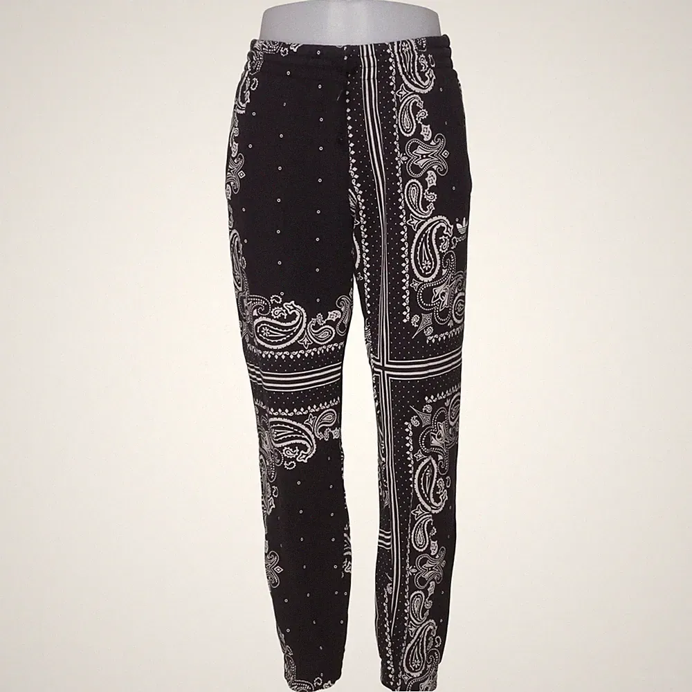 Adidas Originals, Jogginghose, Größe: M, Schwarz/Weiß, Baumwolle, Paisley #lkG