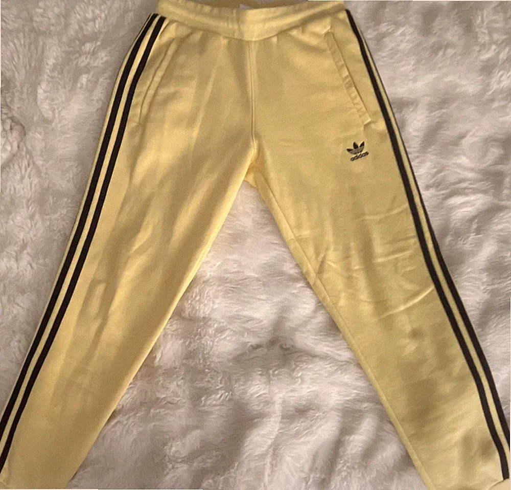 adidas jogginghose herren schwarz gelb