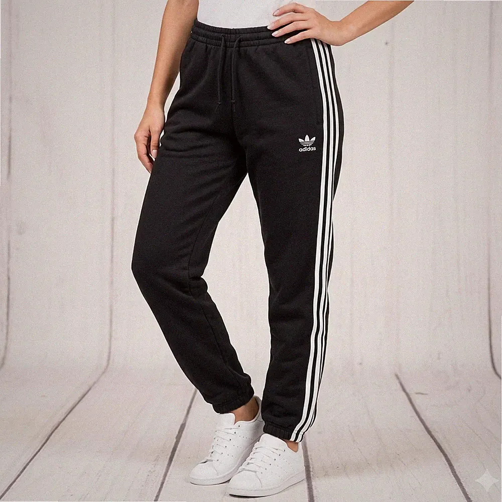 Adidas Sporthose Hose Jogginghose Damen Gr. 34 schwarz (3001)