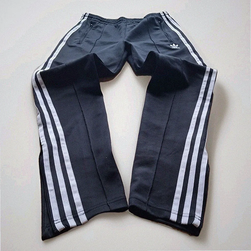 ADIDAS SST Tapered Trainingshose Trackpants Trefoil Originals Damen 36 S Schwarz