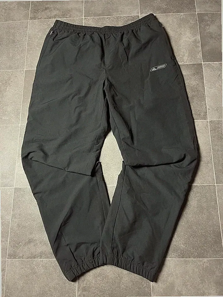 Adidas Trackpants 2004 Vintage baggy Jogger Jogginghose y2k dunkelgrau/weiß (XL)