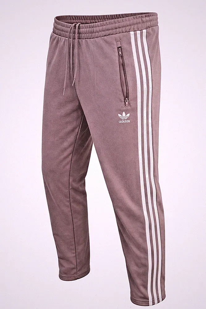 Adidas Trainingshose / Braun / Größen M und L / dicker Stoff / Neu mit Etikett /