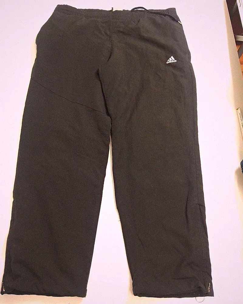 adidas Trainingshose Herren M schwarz Taschen Jogginghose Trackpants Jogger
