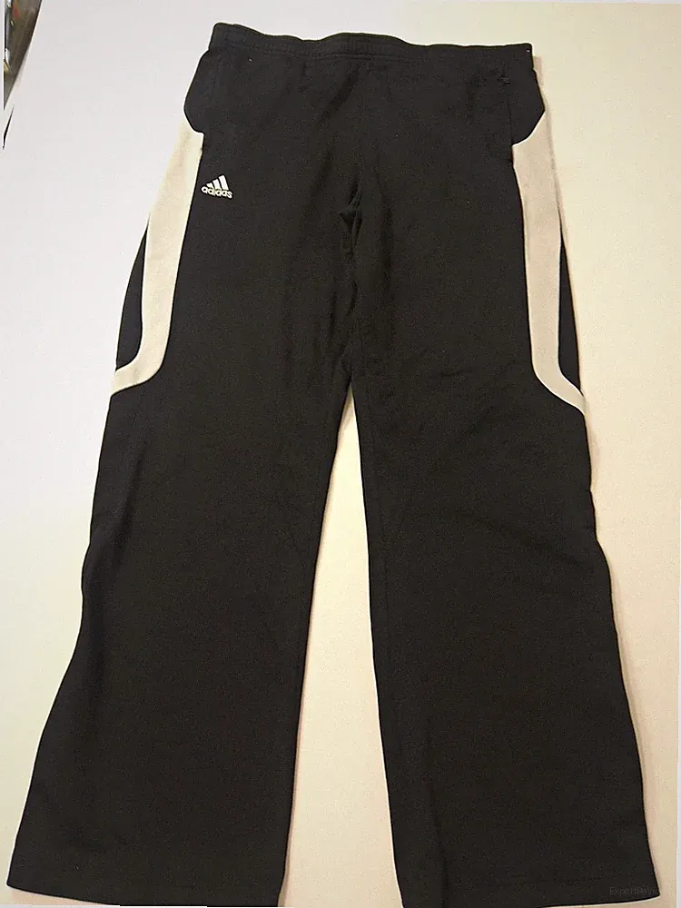 adidas Trainingshose Herren XL schwarz/weiß gerades Bein Taschen Jogginghose