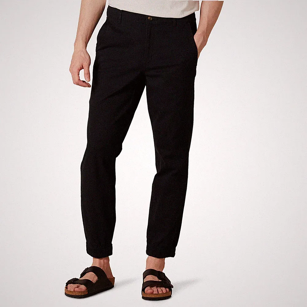Amazon Essentials Herren Chino-Jogginghose Schwarz
