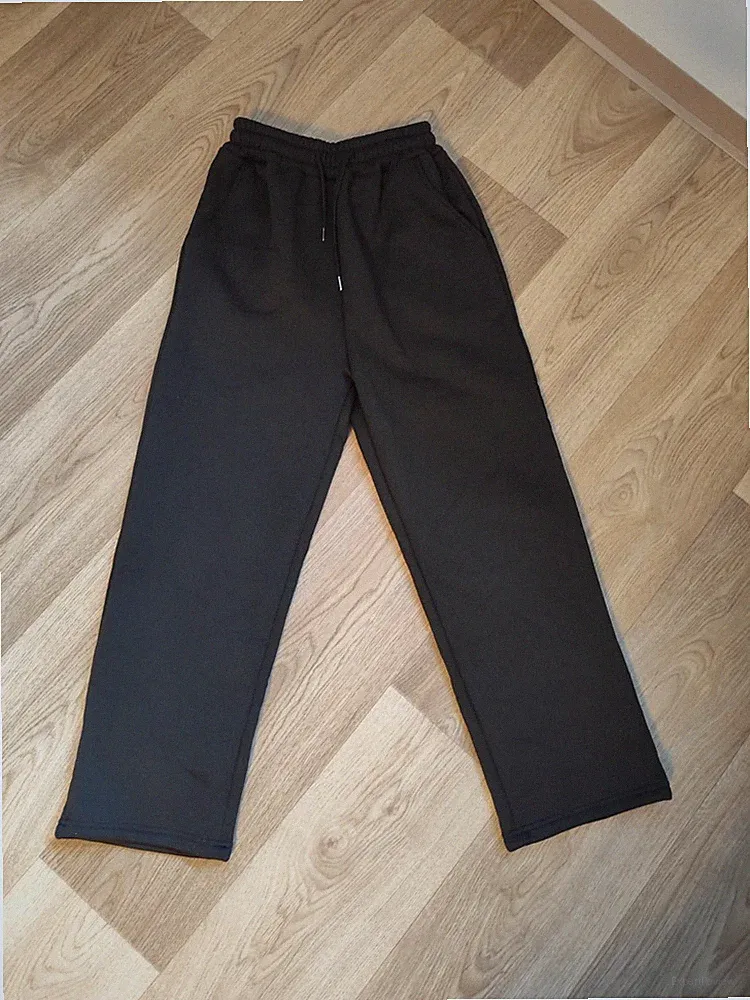 Baggy Jogginghose Schwarz mit Print