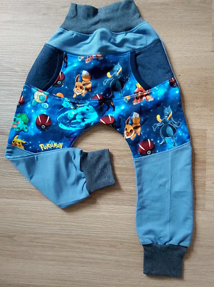 blaue Jogginghose,Pumphose,Gr.110/116,neu, FrenchTerry,Handmade,mit Tasche vorne