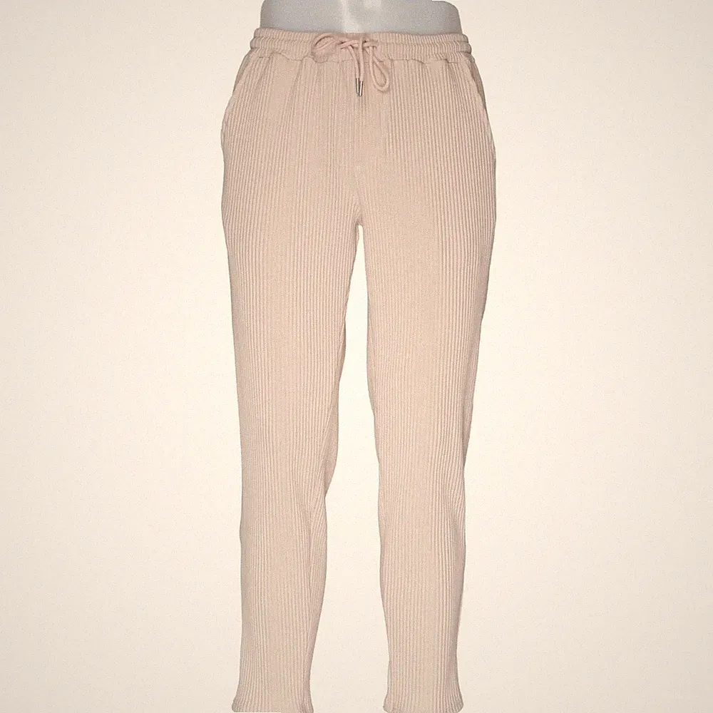 Boohoo Man, Jogginghose, Größe: M, Slim Fit Pleated Crop Trousers, Beige #2aM