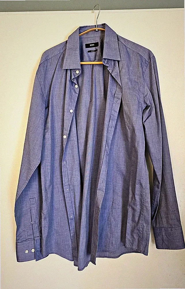BOSS Herrenhemd Slim Fit Blau Langarm Kragen Knopf Größe 41