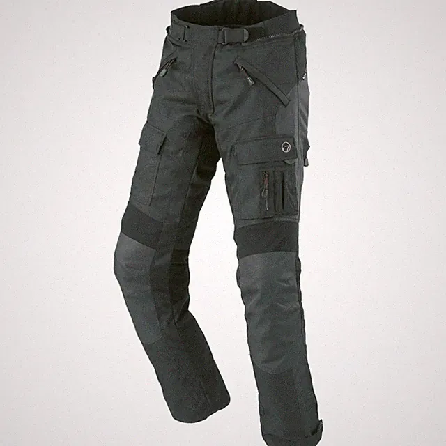 Büse Bormio Gr. 30 kurz coole Cargo Motorrad Hose mit seitlichen Beintaschen