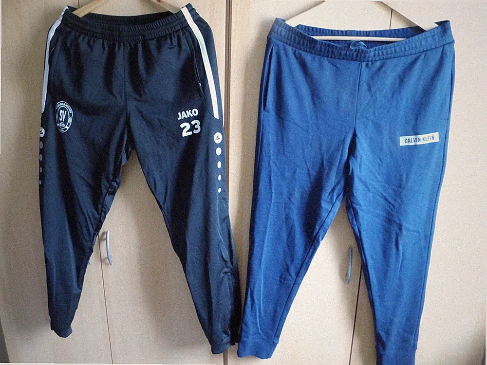 Calvin Klein Jogginghose NEU Gr. M Blau + Jako Jogginghose Gr. M NEU Schwarz TOP