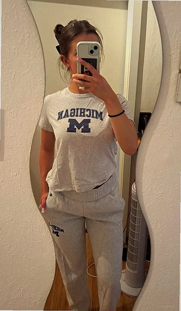 Champion Damen Jogginghose Baumwolle grau M Logo College Taschen
