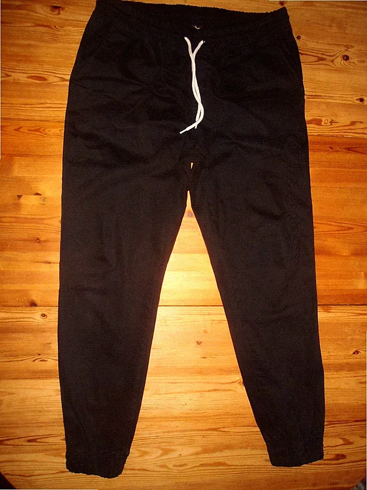 Champion Herren Cargohose Gr. L Joggingshose Logo schwarz