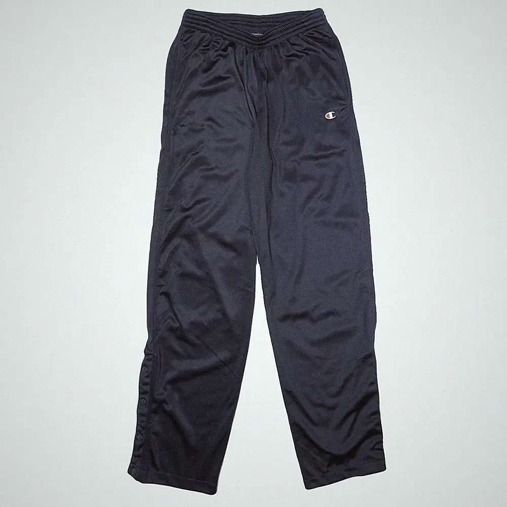 CHAMPION Herren Jogginghose SCHWARZ S W26 L31 Slim Konisch Druckknopf