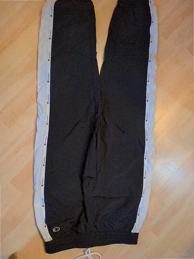 Champion Jogging Hose Gr.S Wie Neu