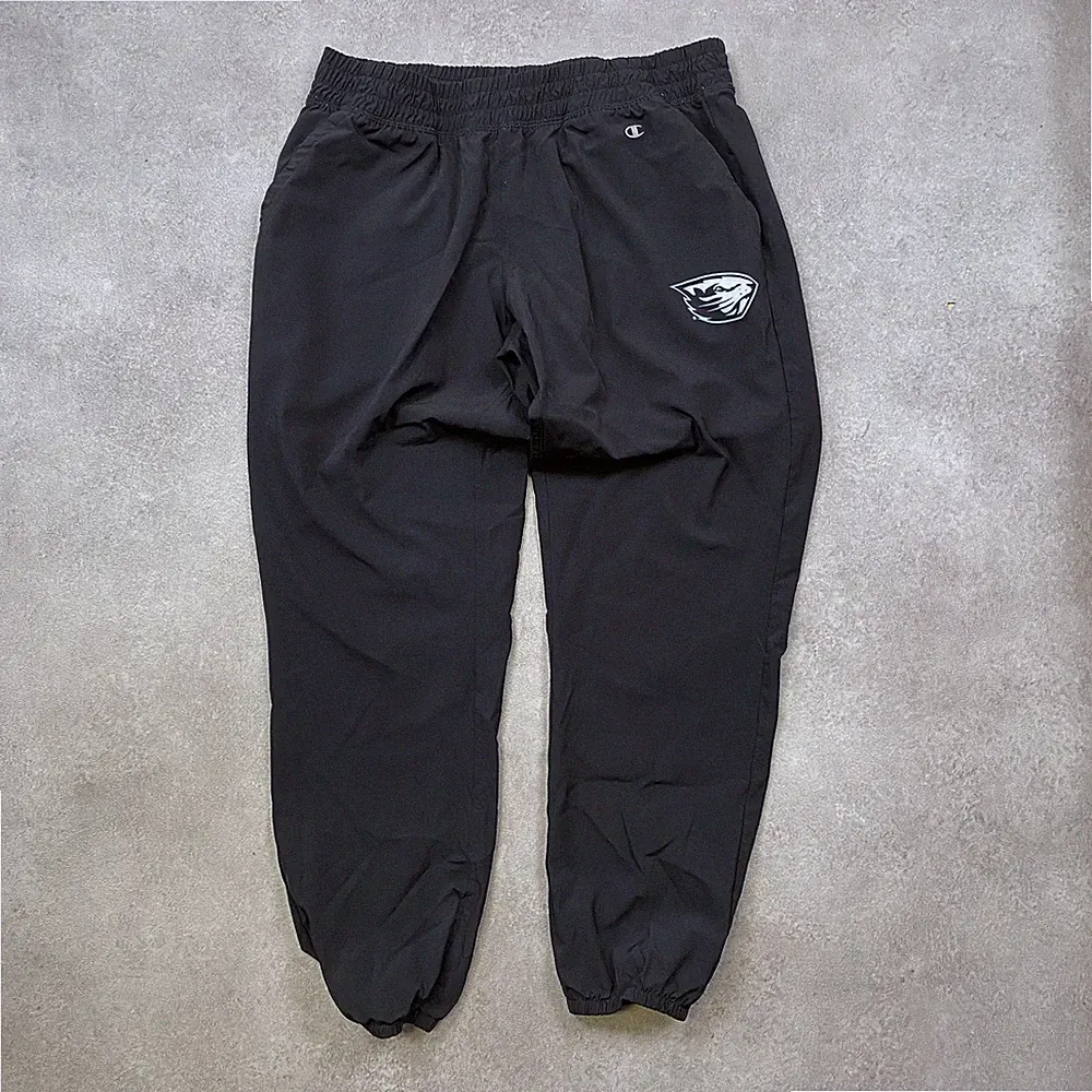 Champion Jogginghose Herren Large Slim Tapered Activewear Trainingshose, Schwarz