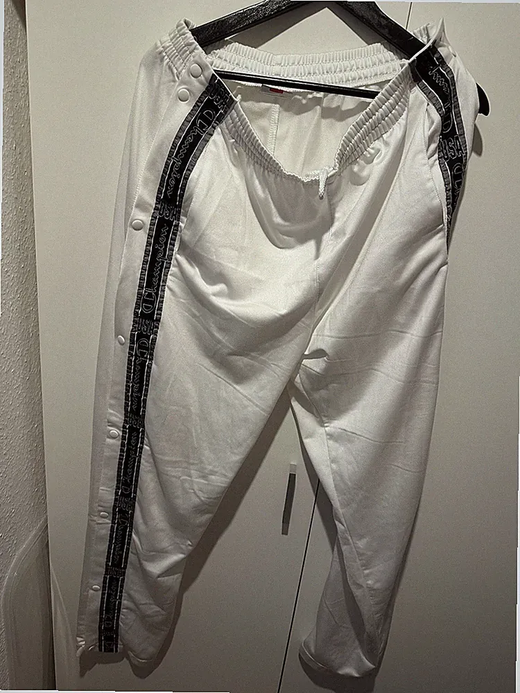 Champion Jogginghose Hose Size L Knopfhose 🏀🏀🏀Trunk
