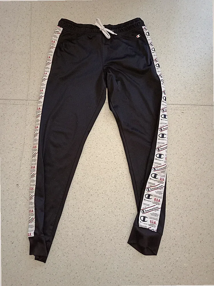 Champion Jogginghose Schwarz Größe XL Trainingshose Zustand: Hervorragend
