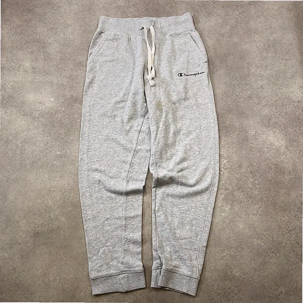 Champion Sweatpants Herren Small Tapered Relaxed Fit Jogginghose, Grau