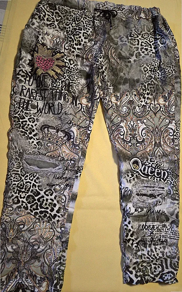 Coole Joggpants bunt Einheitsgröße ca Gr. 46-50